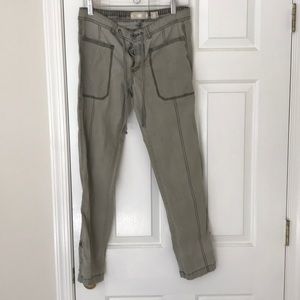 Anthropologie khaki pants - olive